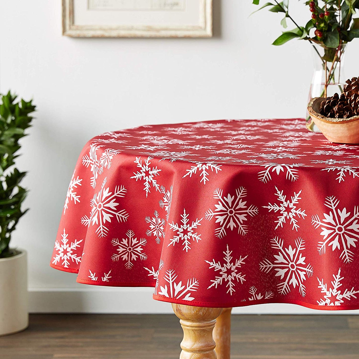 European Christmas Snowflakes Design Red Tablecloths