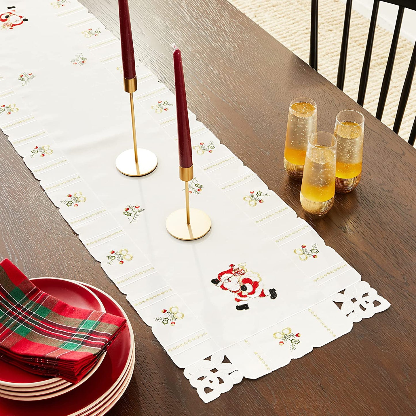 Santa Claus Holly Bows Embroidery Pattern Decorative Table Runner