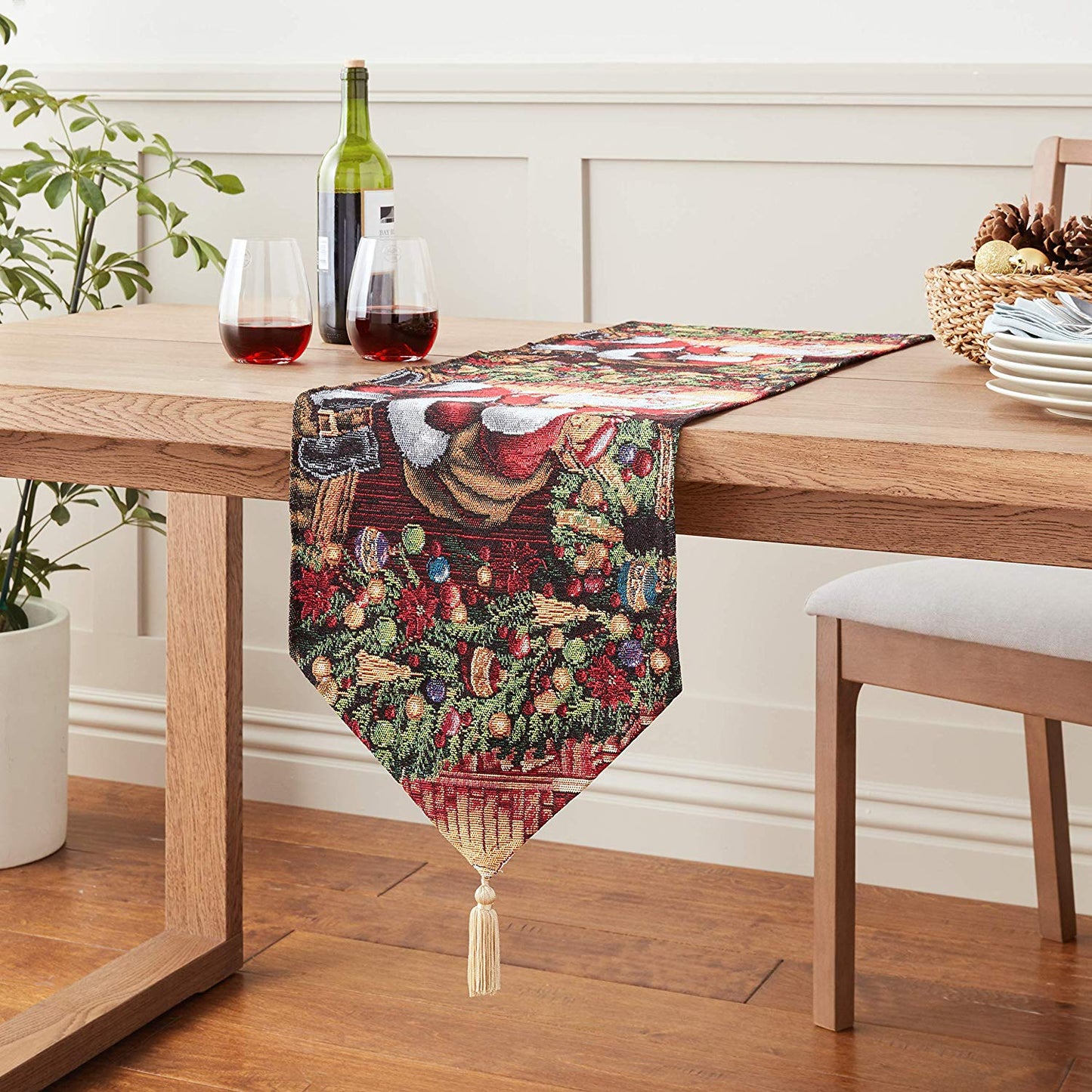 Seasonal Tapestry Xmas Decorative Table Runner