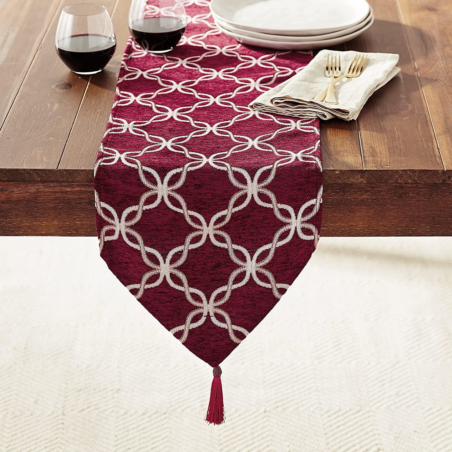 Signature Chenille Diamond pattern Decorative Table Runner